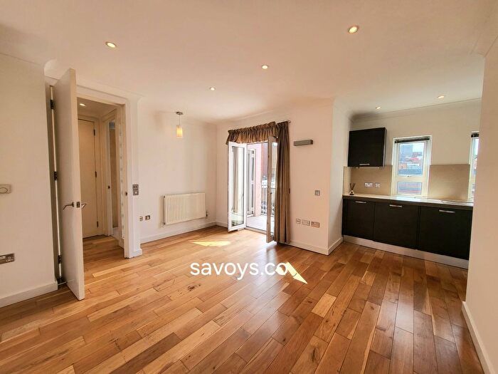 1 Bedroom Flat To Rent In Lodge Place, Sutton, SM1