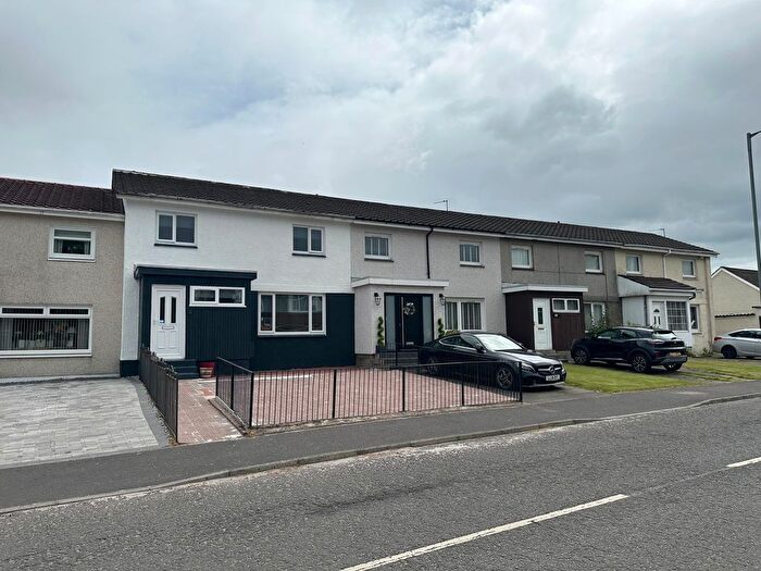 3 Bedroom Terraced House To Rent In Broompark Road, Blantyre, Glasgow, G72