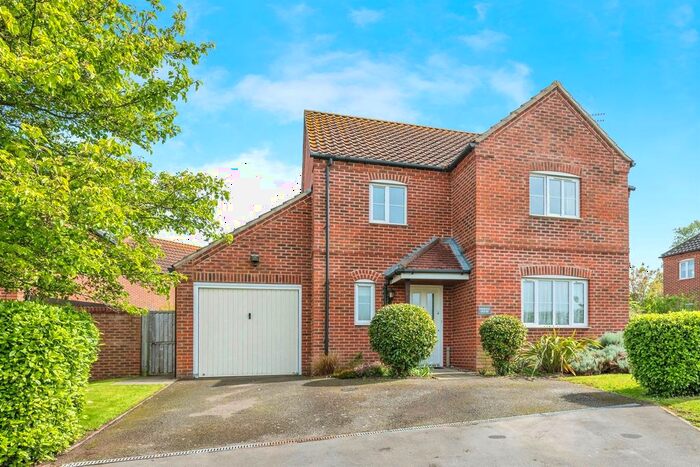 3 Bedroom Detached House For Sale In Eagle Road, Erpingham, Norwich, NR11
