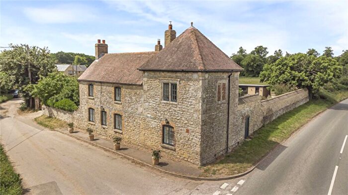 4 Bedroom Detached House For Sale In Ascott, Nr Stadhampton, Oxfordshire, OX44