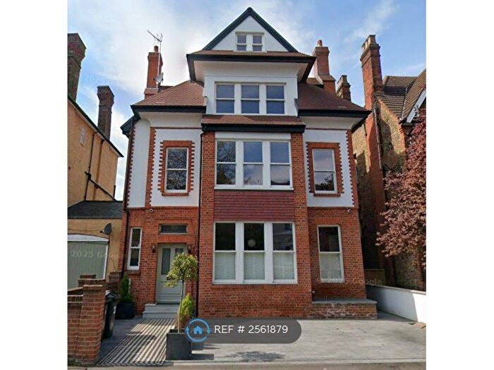 1 Bedroom Flat To Rent In Ambleside Avenue, London, SW16