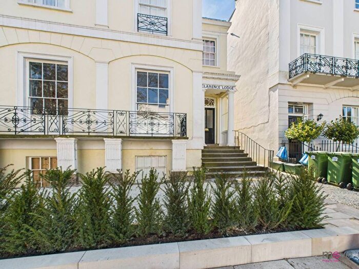 2 Bedroom Flat To Rent In Clarence Square, Clarence Lodge Clarence Square, GL50