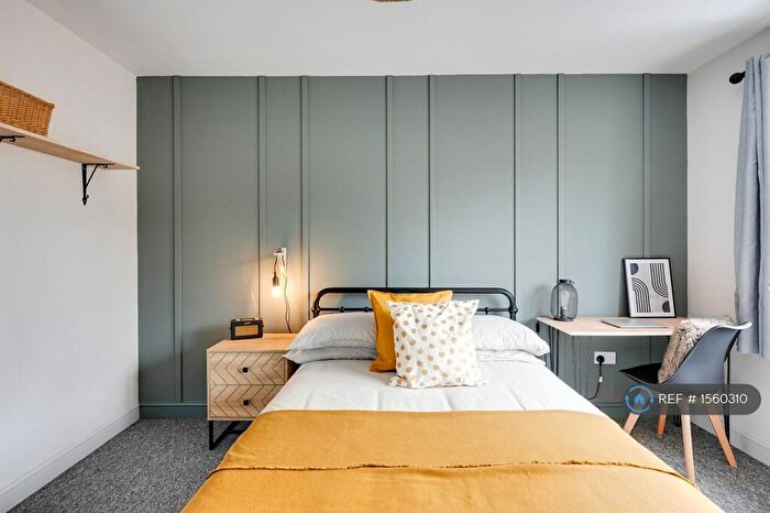 8 Bedroom Semi-Detached House To Rent In Mackie Grove, Filton, Bristol, BS34