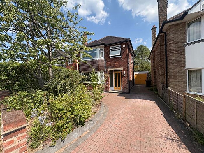 3 Bedroom Detached House For Sale In Bankfield Drive, Nottingham, NG9