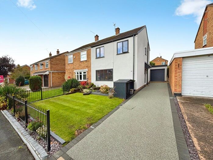 3 Bedroom Semi Detached House For Sale In Knottingley Drive, Great Sutton, CH66
