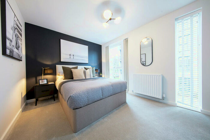 3 Bedroom Semi-Detached House For Sale In Eagle Way, Brentwood, CM13