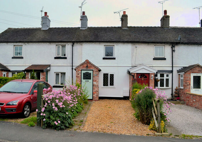 2 Bedroom Cottage To Rent In Bradwall Road, Sandbach, CW11