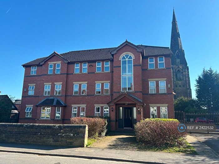 2 Bedroom Flat To Rent In Chatham Street, Stockport, SK3