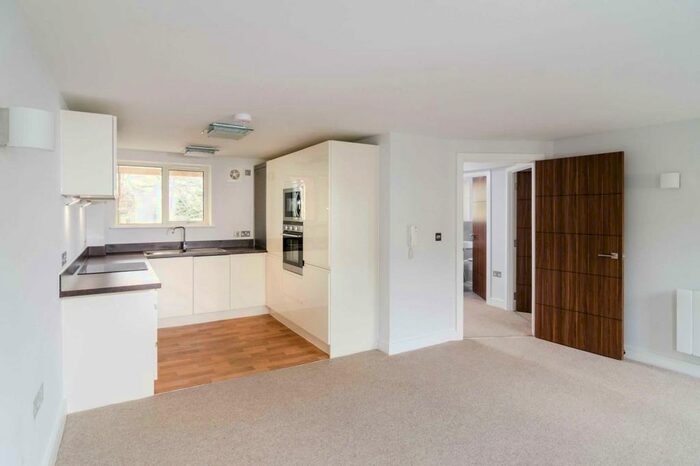 1 Bedroom Apartment To Rent In Camden Row, Lansdown, BA1