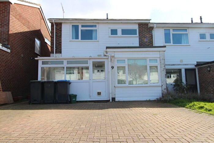 3 Bedroom Semi-Detached House To Rent In Stafford Way, Hassocks, BN6