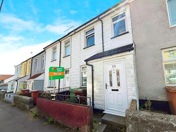 3 Bedroom House To Rent In Dol Y Felin Street, Caerphilly, CF83