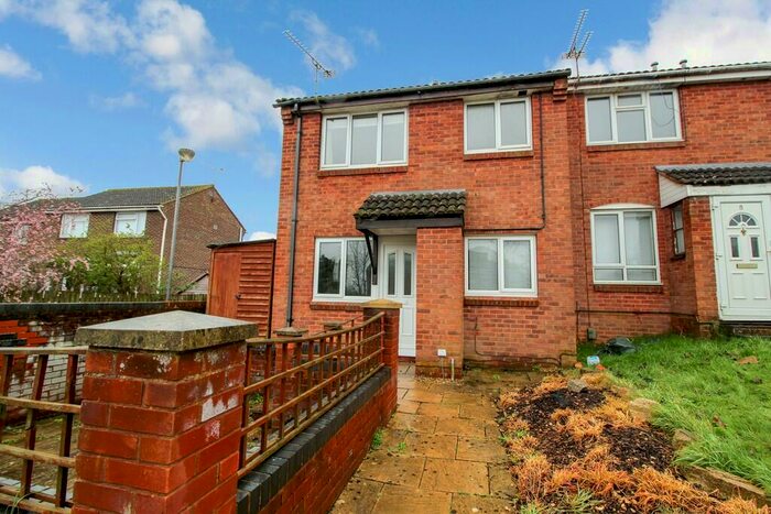 1 Bedroom End Of Terrace House To Rent In Denbeck Wood, Eastleaze, Swindon, SN5
