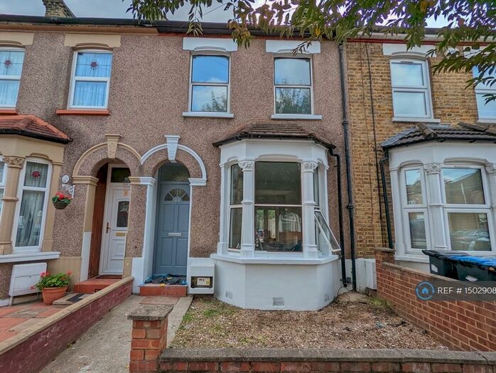 4 Bedroom Terraced House To Rent In Grosvenor Road, London, N9