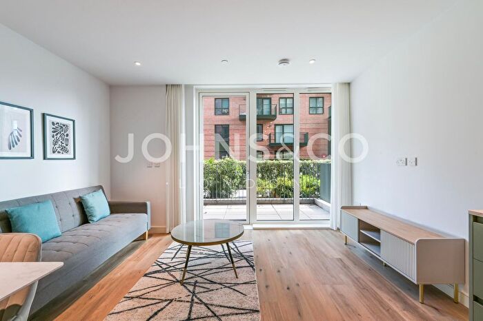 1 Bedroom Flat To Rent In The Green Quarter, Southall, London, UB1