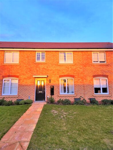 3 Bedroom Terraced House To Rent In Della Court, Kingswinford, DY6