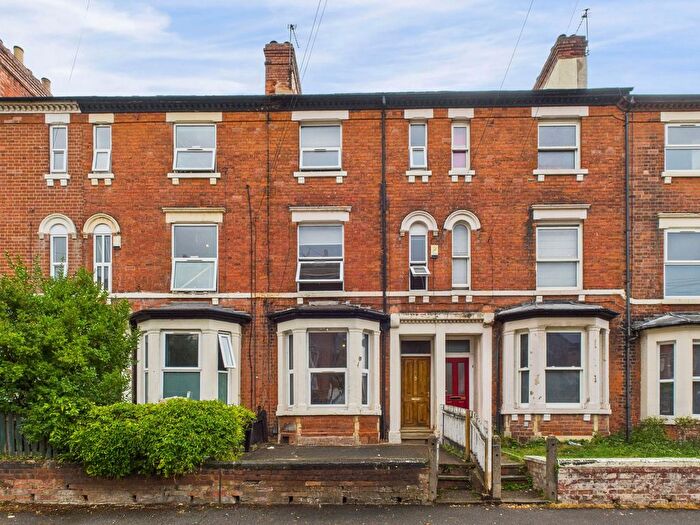 5 Bedroom Terraced House For Sale In Portland Road, Nottingham, NG7