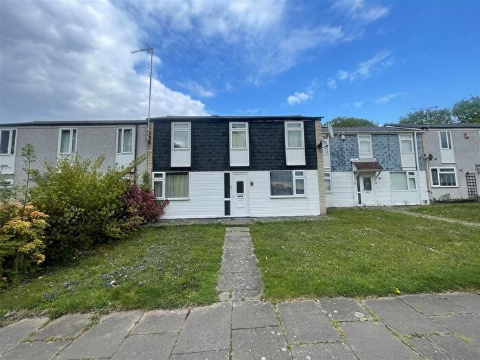 3 Bedroom End Of Terrace House For Sale In Hampshire Close, Binley, CV3