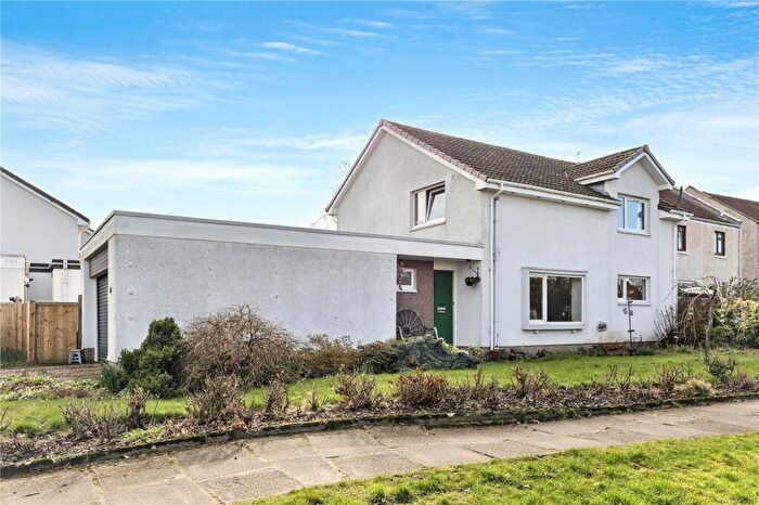 4 Bedroom Detached House For Sale In Lindsay Gardens, St Andrews, Fife, KY16