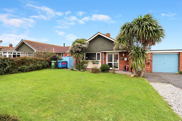 3 Bedroom Detached Bungalow For Sale In Swanswood Gardens, Westward Ho!, Bideford, EX39
