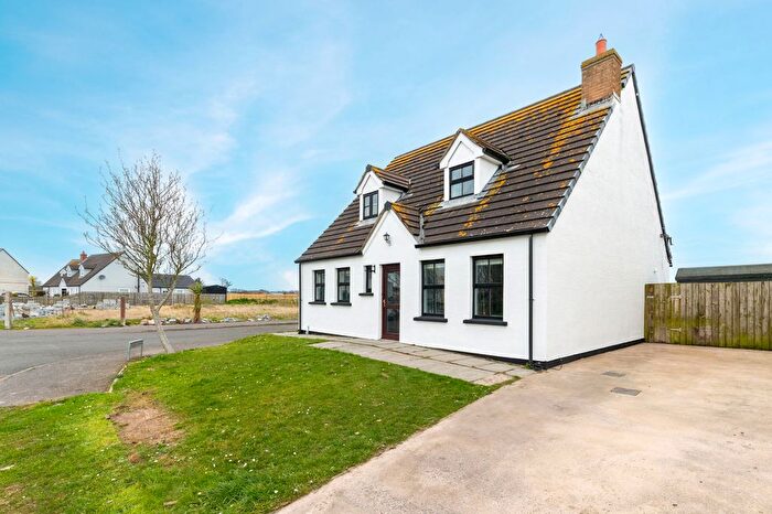 5 Bedroom Detached Bungalow For Sale In Oak Avenue, Ballyhalbert, Newtownards, County Down, BT22