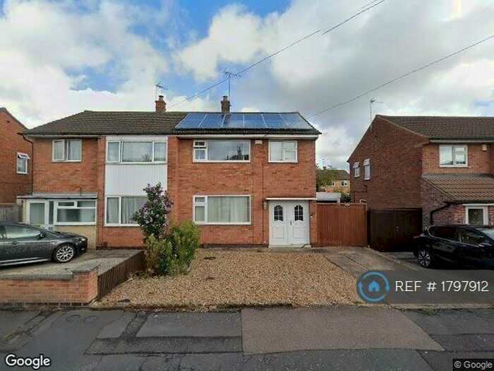 3 Bedroom Semi-Detached House To Rent In Dalby Avenue, Birstall, Leicester, LE4