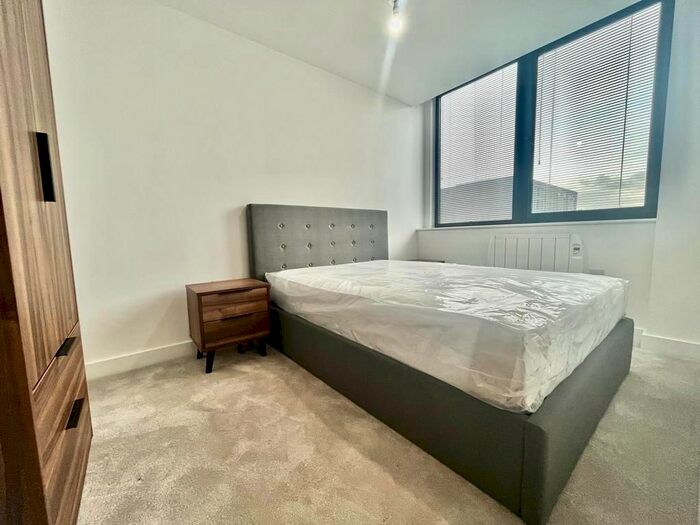 1 Bedroom Flat To Rent In Alexander House, Talbot Road, M16