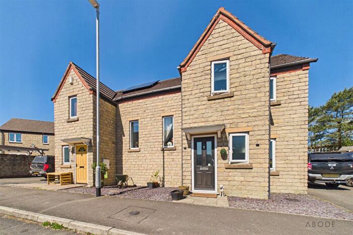 3 Bedroom Semi-Detached House For Sale In Dove Way, Waterhouses, Stoke-On-Trent, ST10