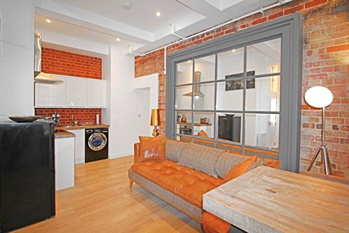 2 Bedroom Apartment To Rent In College Street, Ipswich, IP4