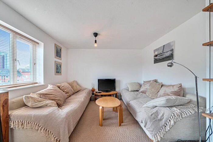 1 Bedroom Flat For Sale In Poolmans Street London, SE16