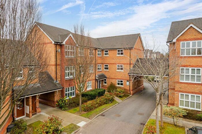 2 Bedroom Flat To Rent In Harthill Close, Alford Court Harthill Close, CW9