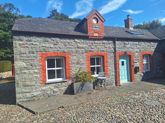 3 Bedroom Cottage To Rent In , Conwy, LL32