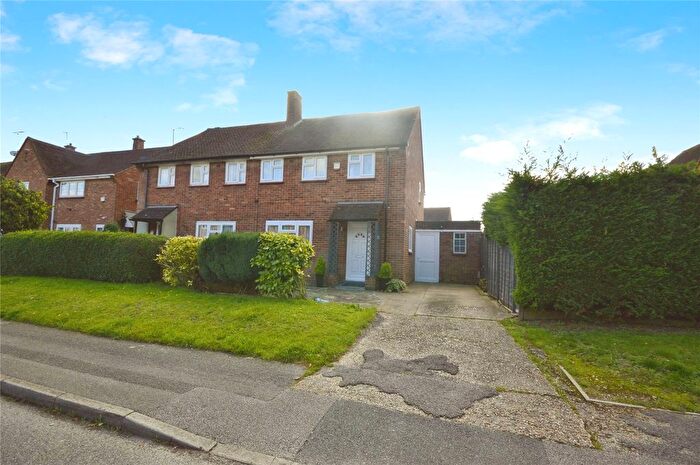 3 Bedroom Semi-Detached House For Sale In Newdigate Road East, Harefield, Uxbridge, UB9