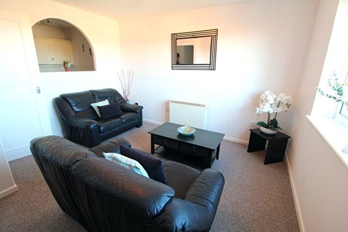 2 Bedroom Flat For Sale In Great Meadow Road, Bradley Stoke, BS32