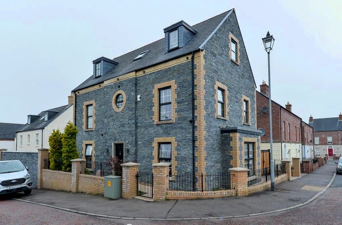 4 Bedroom Detached House For Sale In Blackrock Square, Newtownabbey, BT36