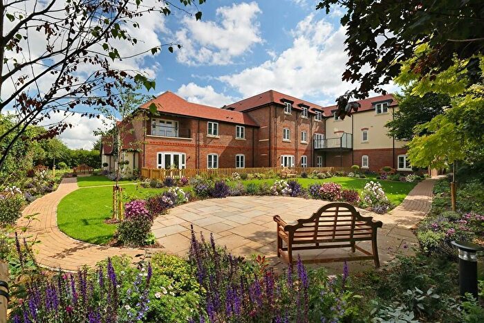 2 Bedroom Apartment For Sale In Wallingford, Oxfordshire, OX10