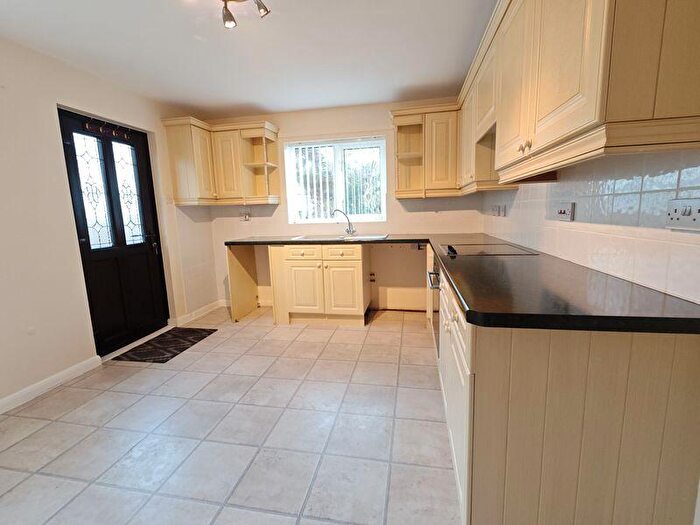 2 Bedroom Detached Bungalow For Sale In The Island, Anthorn, Wigton, CA7 - Photo 9