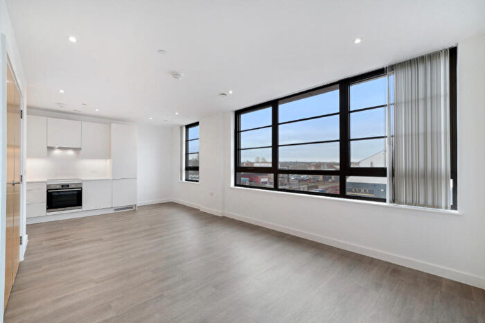 1 Bedroom Apartment To Rent In Sadlers Place (Affordable Private Rent), B5