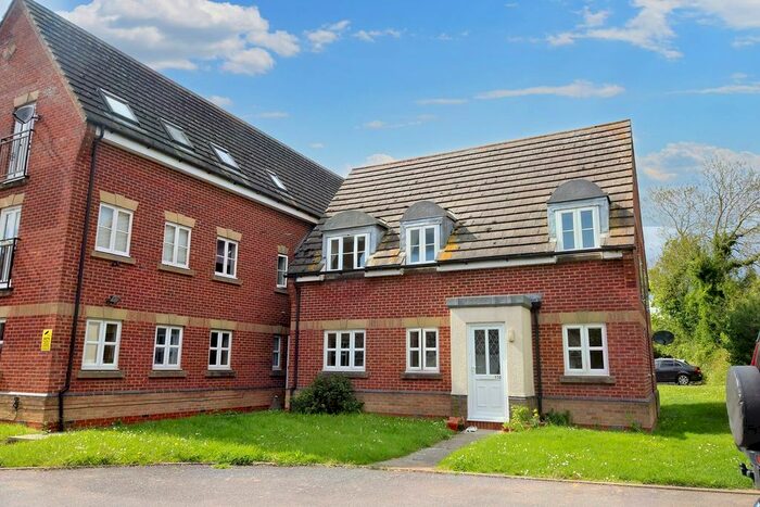 2 Bedroom Flat To Rent In Kristiansand Way, Letchworth Garden City, SG6