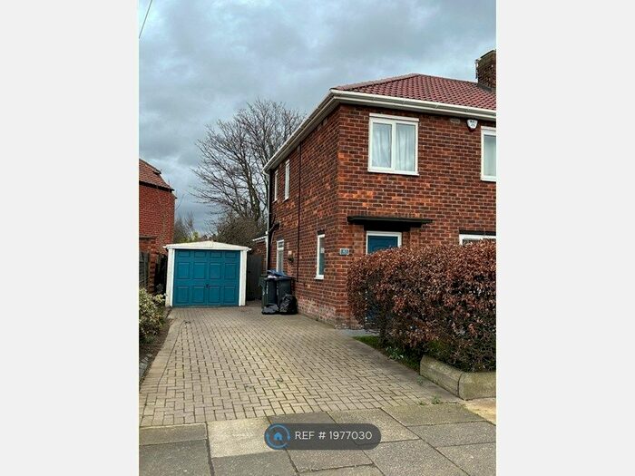 3 Bedroom Semi-Detached House To Rent In Tollesby Road, Middlesbrough, TS5