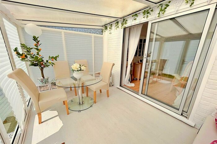 3 Bedroom End Of Terrace House For Sale In Charlton Marshall, DT11