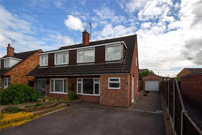 3 Bedroom Semi-Detached House For Sale In Orchard Avenue, Thornbury, Bristol, South Gloucestershire, BS35