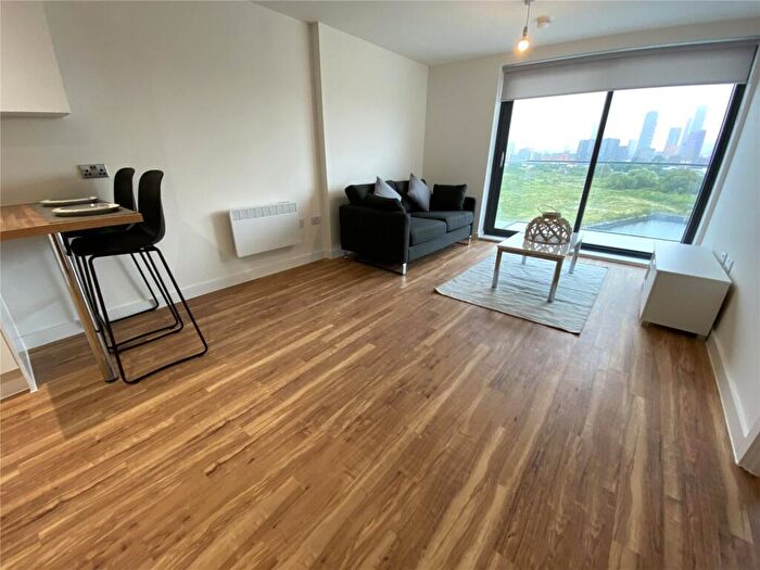1 Bedroom Flat To Rent In Manchester Waters, Pomona Strand, Old Trafford, M16