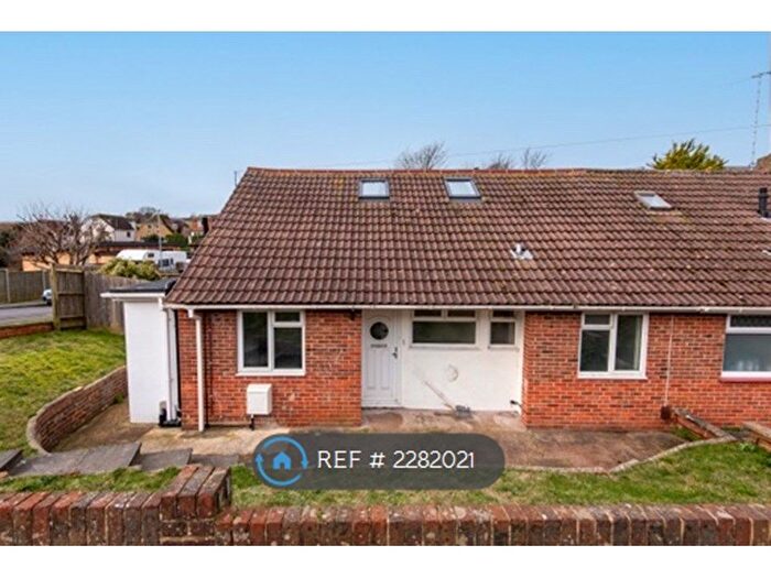 5 Bedroom Semi-Detached House To Rent In Falmer Gardens, Brighton, BN2