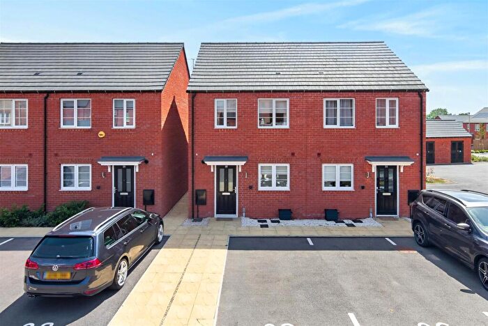 2 Bedroom Semi Detached House For Sale In , Underborough Way, Harpole, NN7