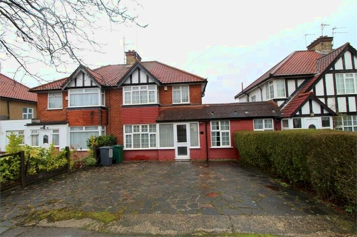 5 Bedroom Semi-Detached House To Rent In Ellesmere Avenue, London, NW7