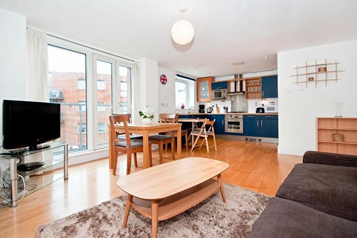 2 Bedroom Apartment To Rent In Britton Street, EC1M
