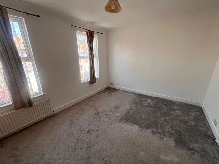 4 Bedroom Terraced House To Rent In Morley Road, London, E15
