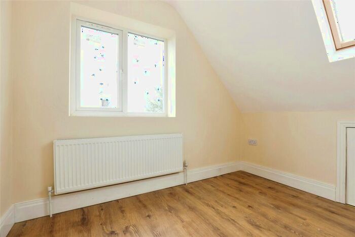 2 Bedroom Bungalow For Sale In Rochester Way, Twyford, Banbury, Oxfordshire, OX17