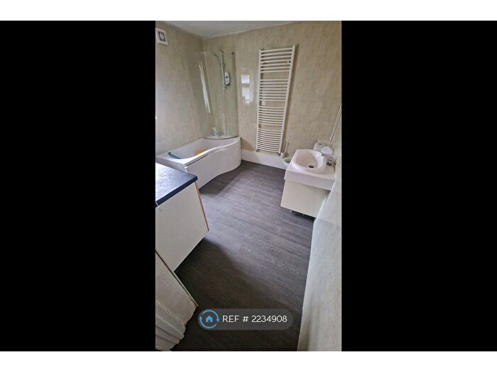 5 Bedroom Terraced House To Rent In Bilston Road, Wolverhampton, WV2