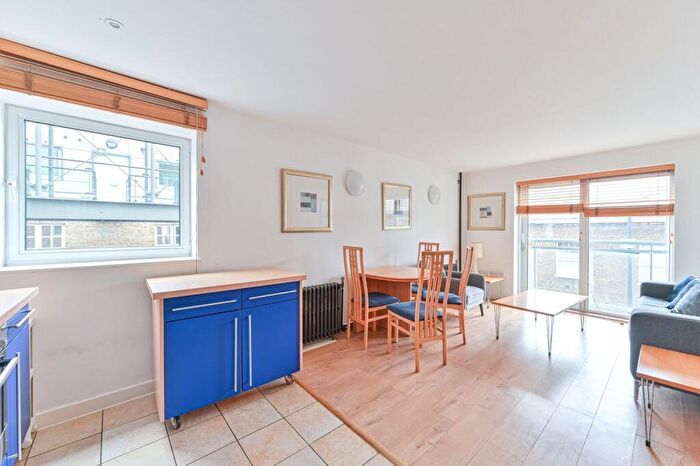 1 Bedroom Flat For Sale In Hopton Road, Woolwich Riverside, London, SE18